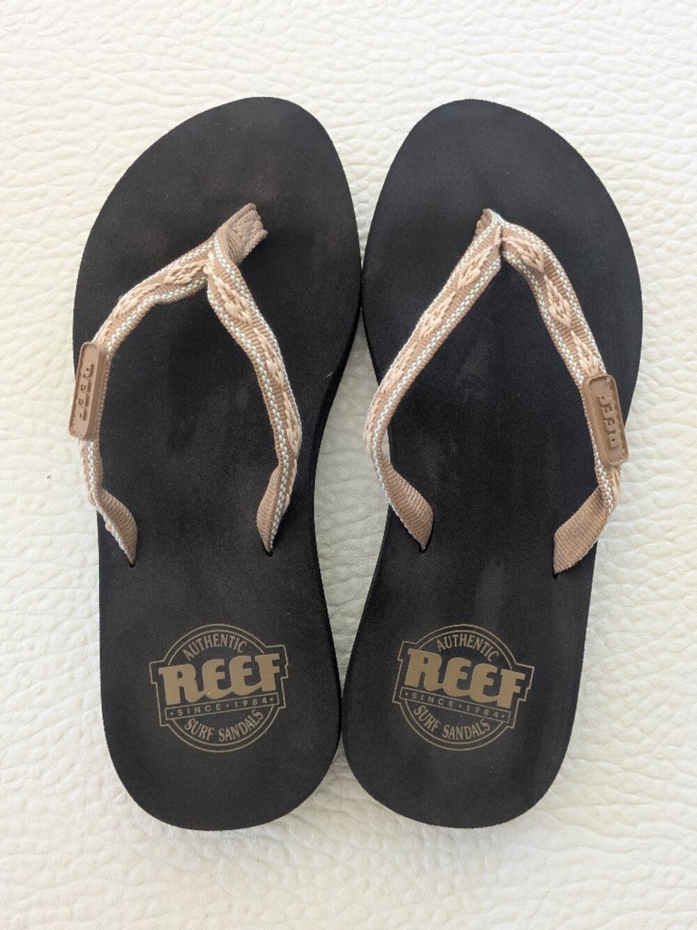 Reef flip flops Women's size 5